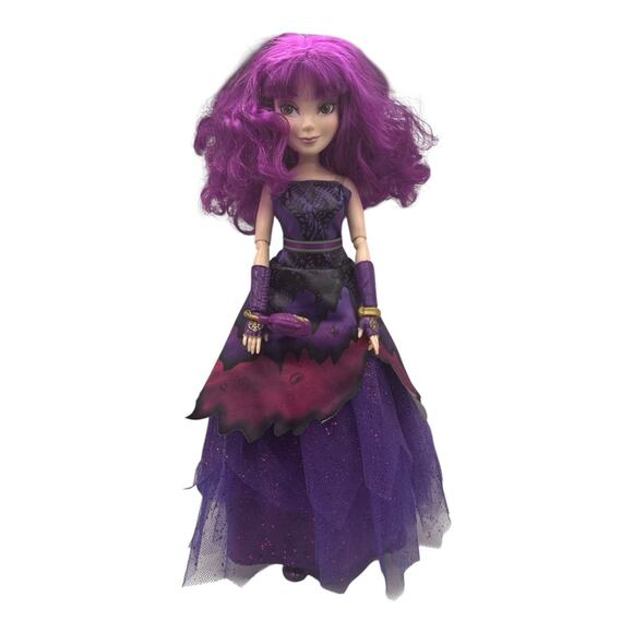 Disney Other - Disney Descendants Mal Isle Of The Lost Royal Yacht Doll 2014
